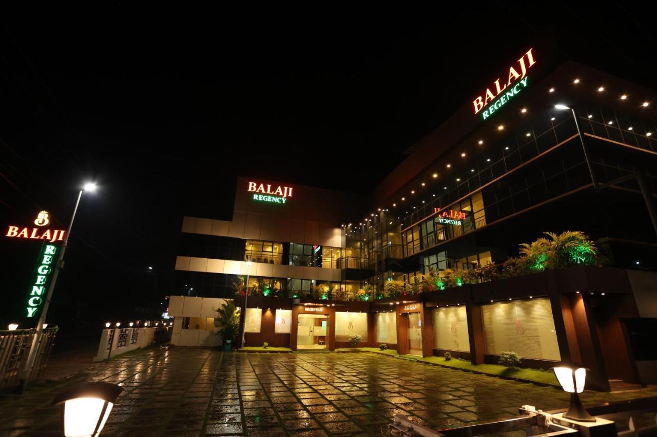 Balaji Regency Kanhangad Kannangad Extérieur photo