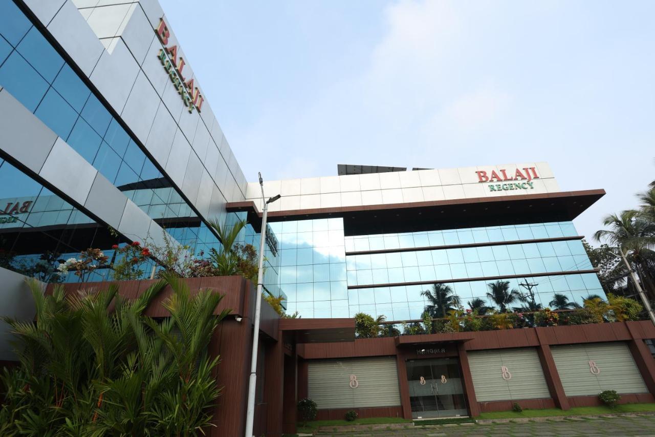 Balaji Regency Kanhangad Kannangad Extérieur photo