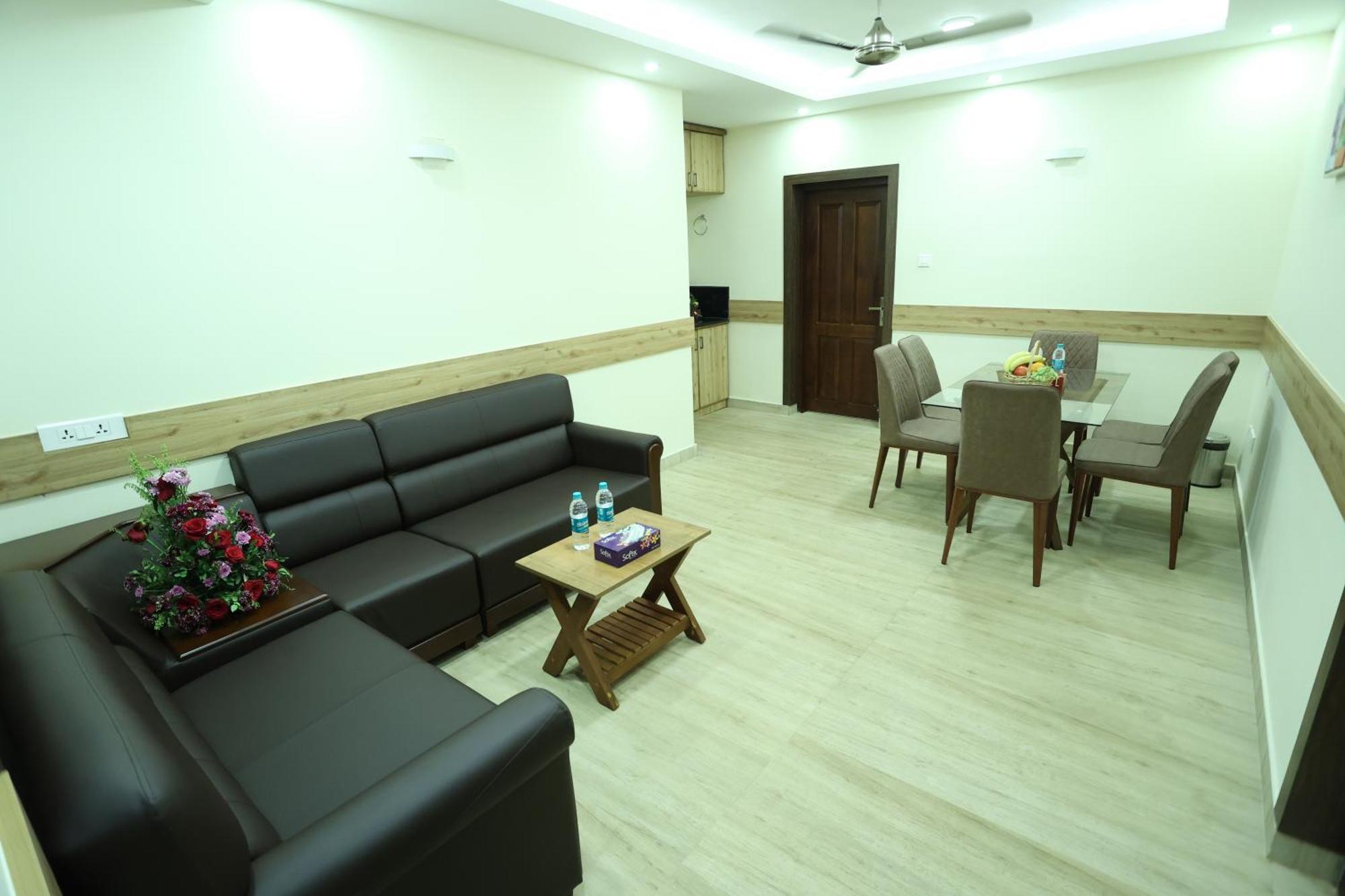 Balaji Regency Kanhangad Kannangad Extérieur photo