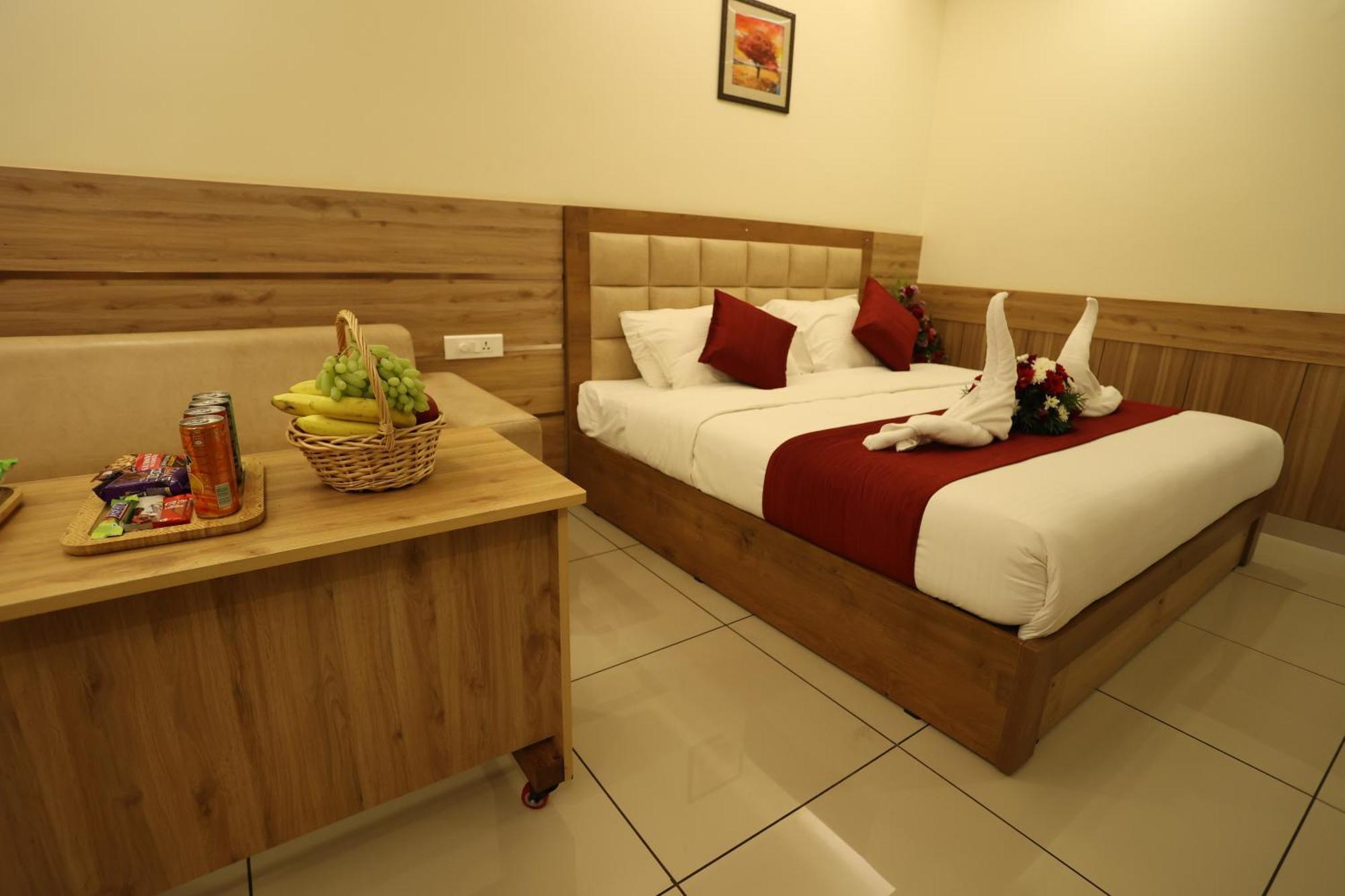 Balaji Regency Kanhangad Kannangad Extérieur photo